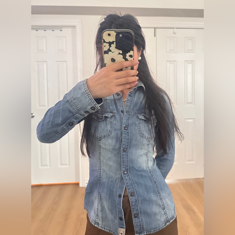 GUESS Denim Button-Up Shirt XS